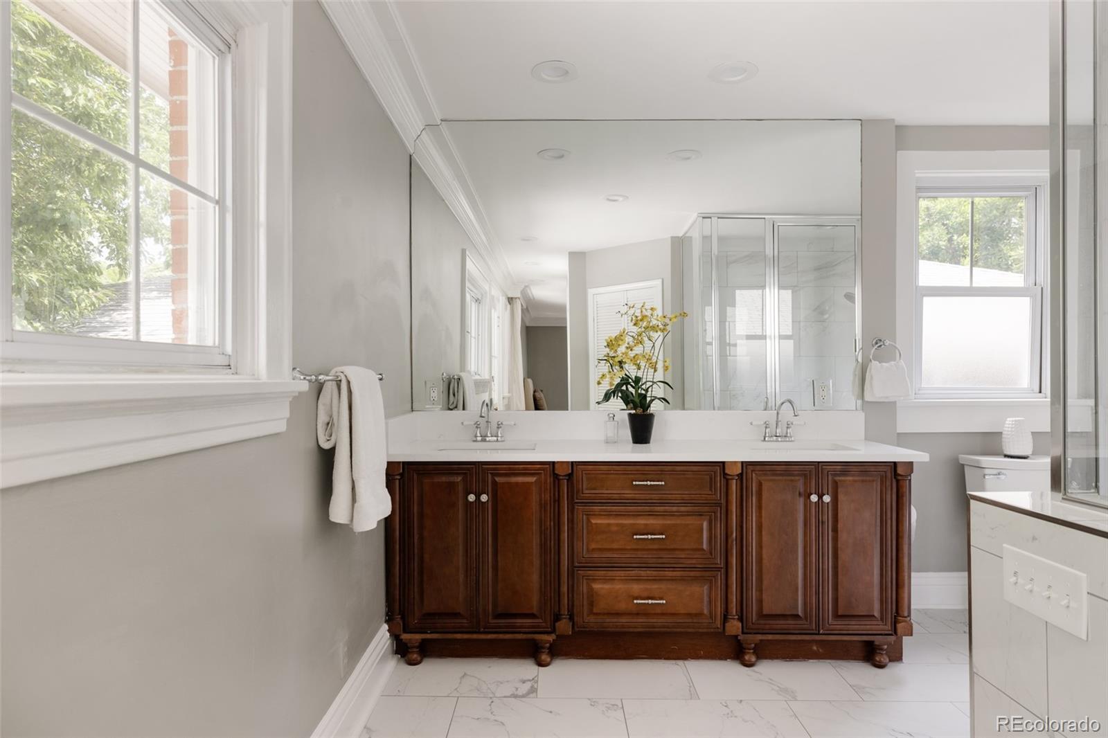 MLS Image #25 for 1315 n high street,denver, Colorado