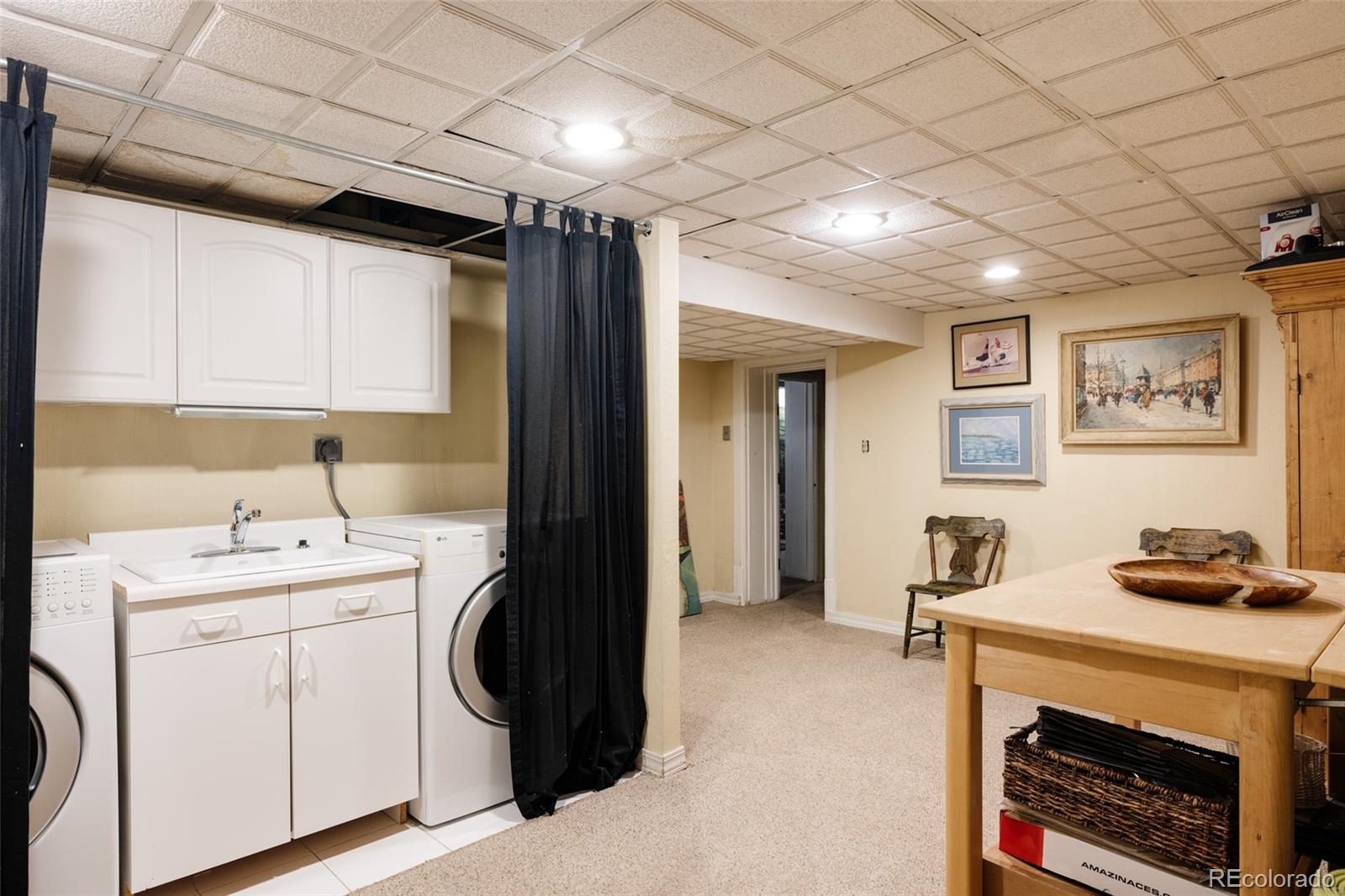 MLS Image #33 for 1315 n high street,denver, Colorado