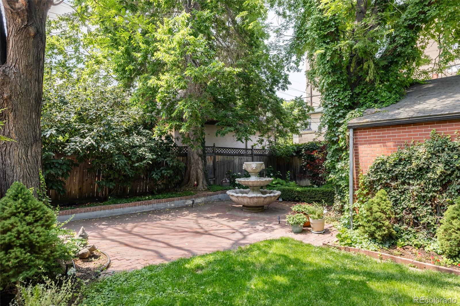 MLS Image #42 for 1315 n high street,denver, Colorado