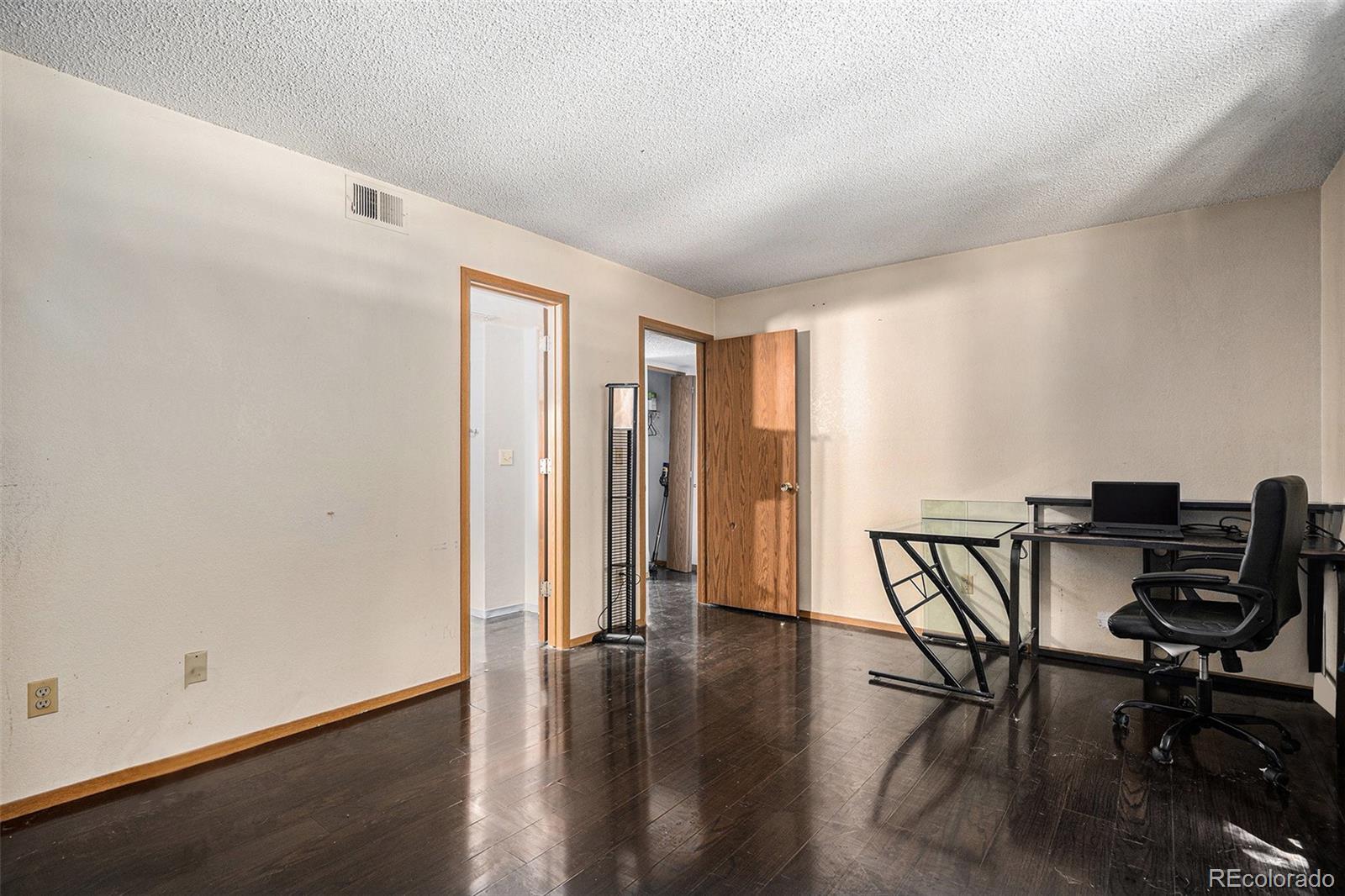 MLS Image #7 for 19192 e wyoming place,aurora, Colorado