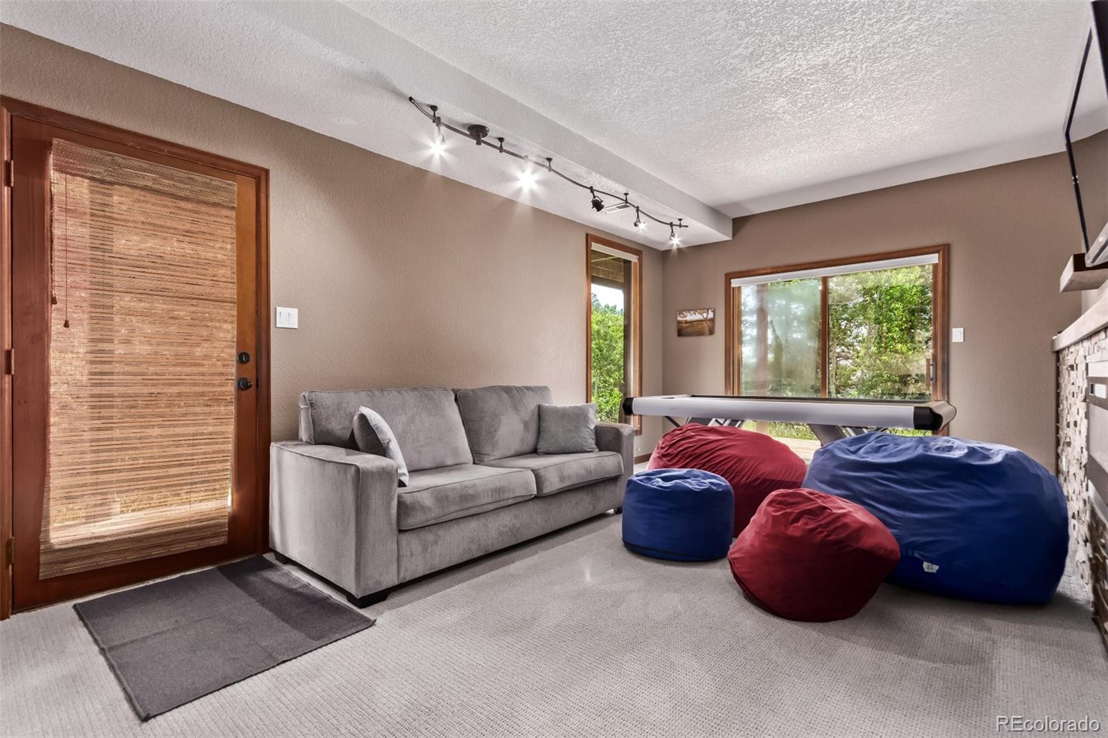 MLS Image #23 for 20223  goins drive,morrison, Colorado