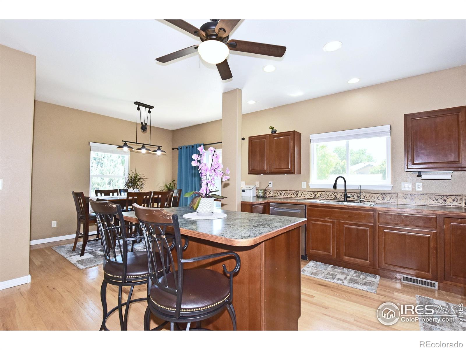 MLS Image #7 for 405  ridgeview court,johnstown, Colorado