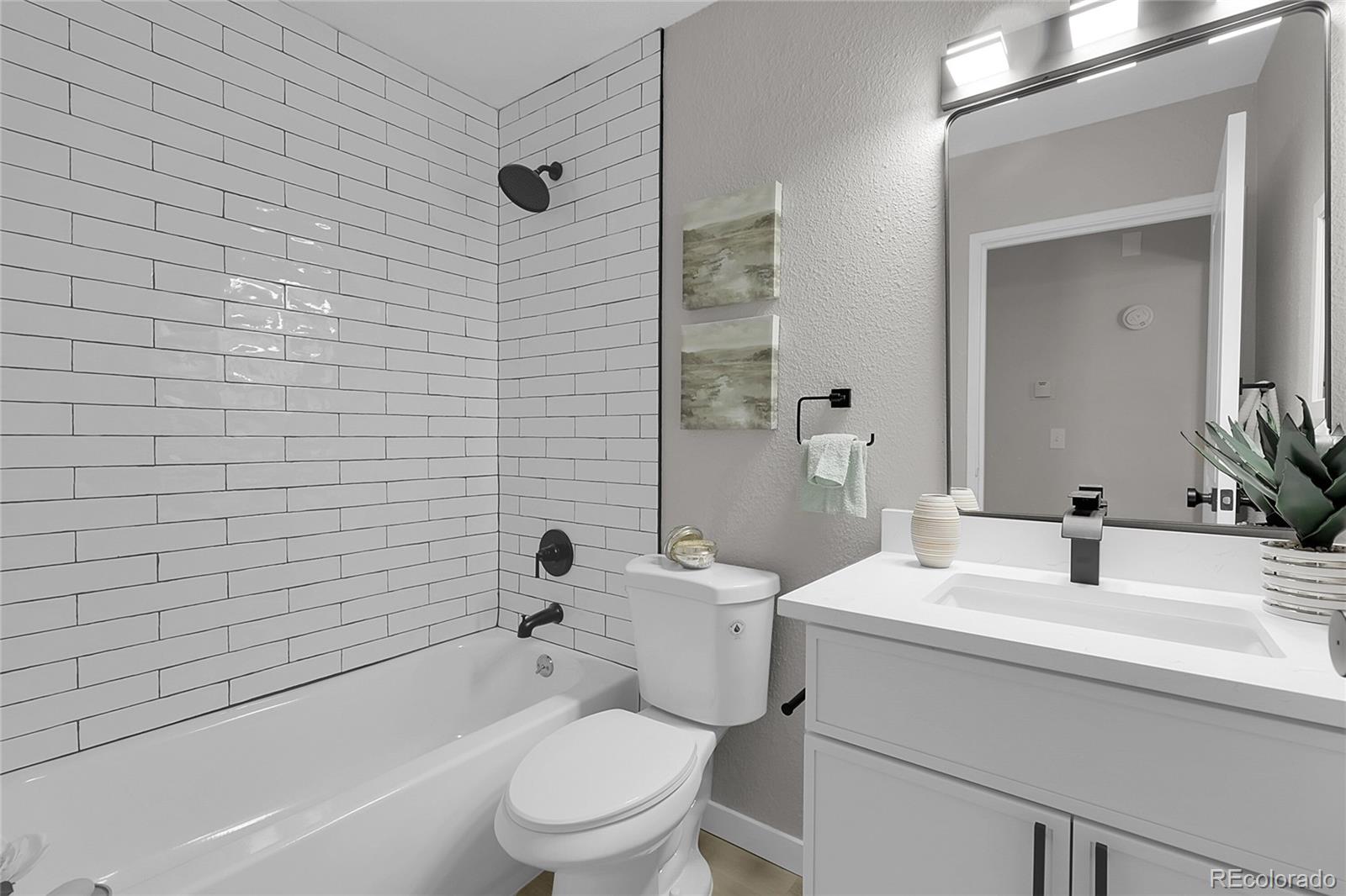 MLS Image #14 for 10150  virginia avenue 103,denver, Colorado