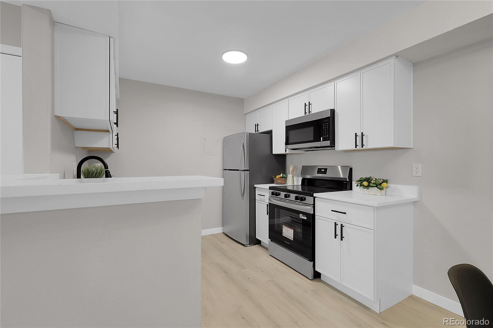MLS Image #8 for 10150  virginia avenue 103,denver, Colorado