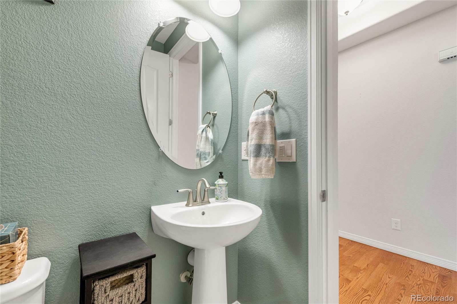 MLS Image #11 for 9904  quintero street,commerce city, Colorado