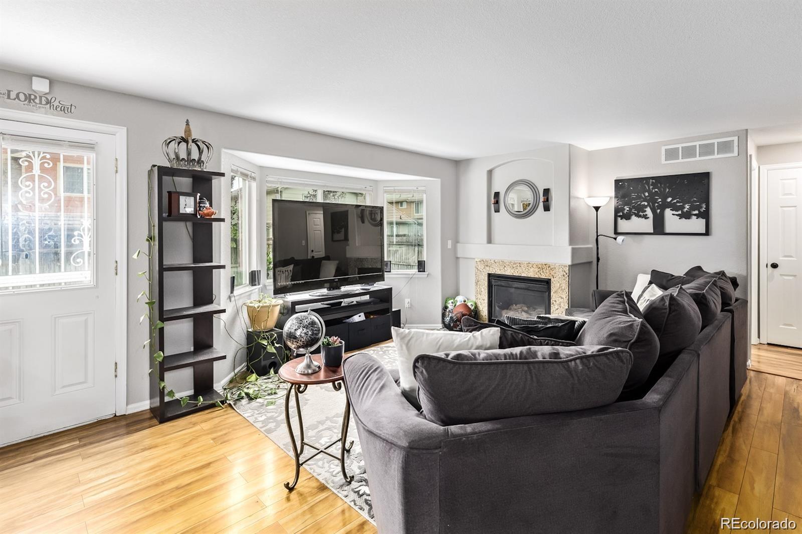 MLS Image #6 for 10076  helena street,commerce city, Colorado