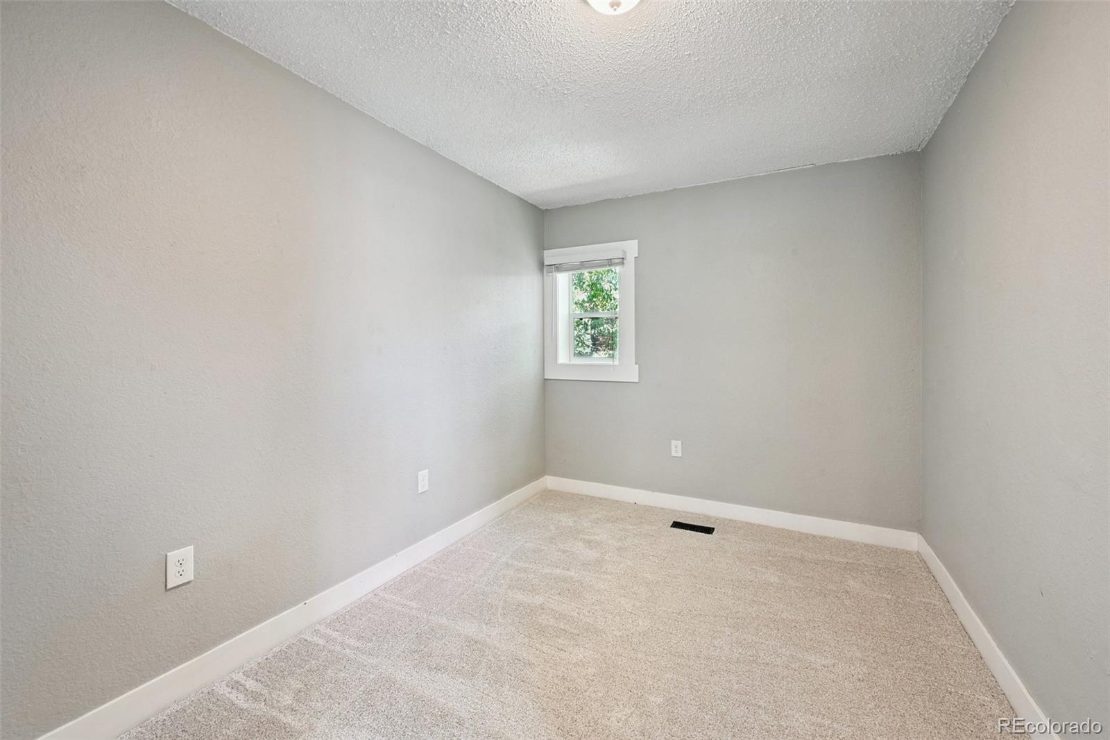 MLS Image #13 for 4101  adams street,denver, Colorado