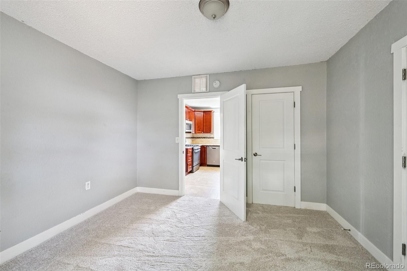 MLS Image #17 for 4101  adams street,denver, Colorado