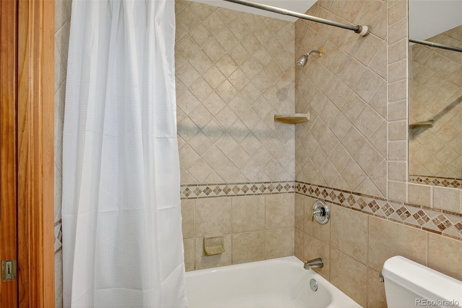 MLS Image #22 for 7908  beverly boulevard,castle pines, Colorado