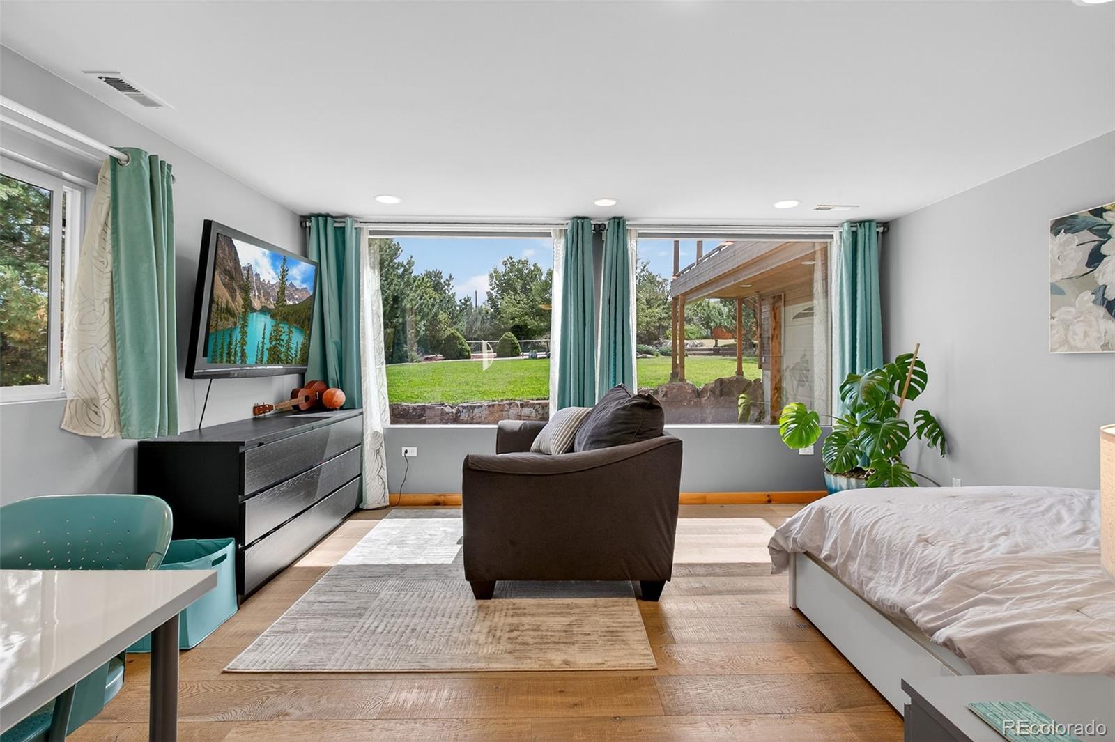 MLS Image #32 for 7908  beverly boulevard,castle pines, Colorado
