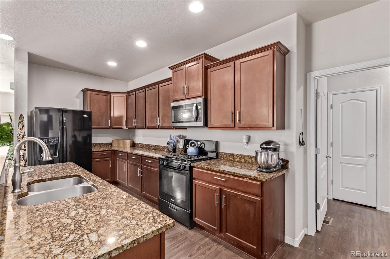 MLS Image #8 for 4608 e 95th avenue,thornton, Colorado
