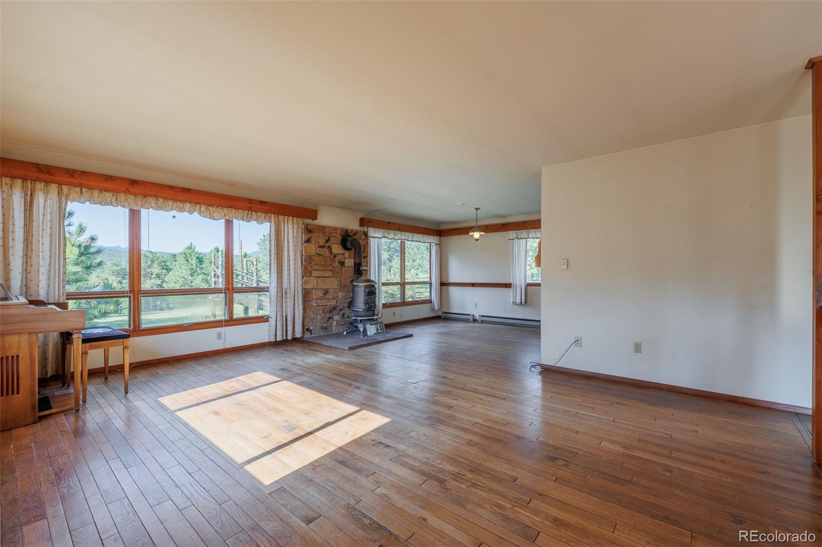 MLS Image #14 for 171  broken wagon road,woodland park, Colorado