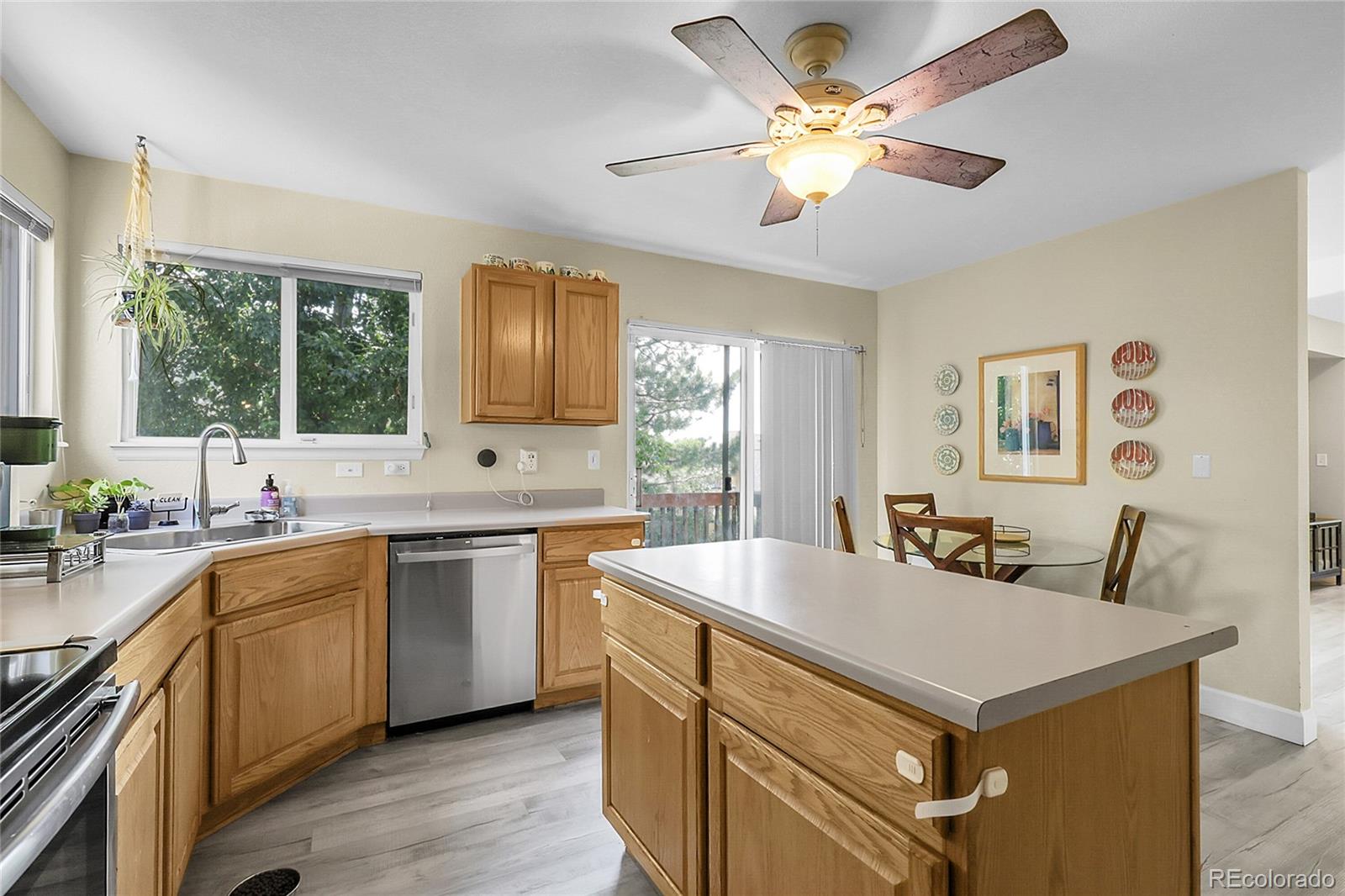 MLS Image #15 for 12585 s beaver creek way,parker, Colorado