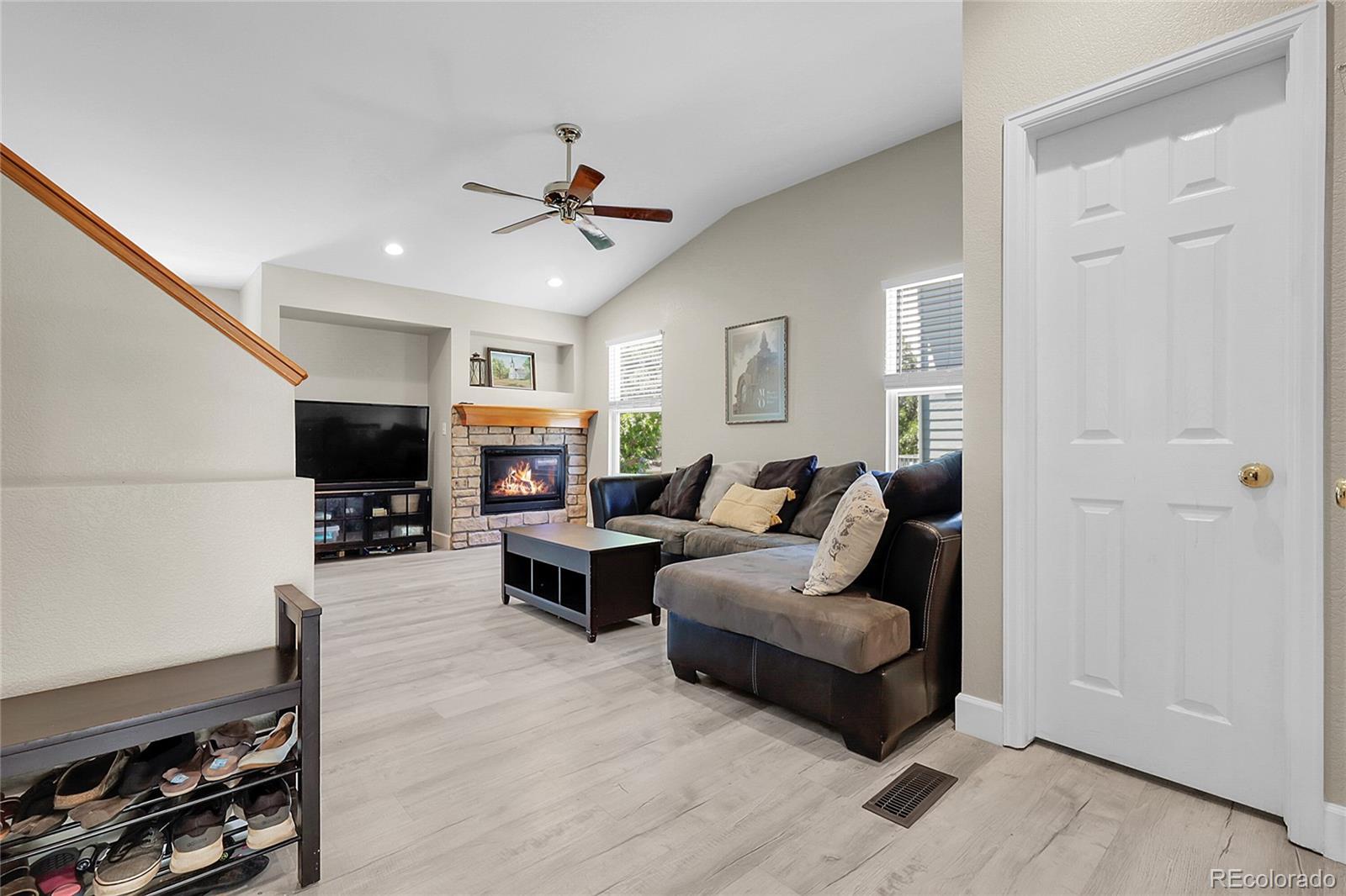 MLS Image #5 for 12585 s beaver creek way,parker, Colorado