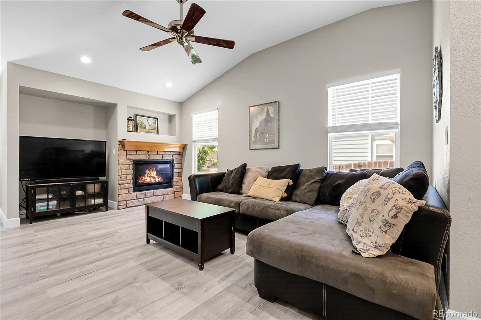 MLS Image #7 for 12585 s beaver creek way,parker, Colorado
