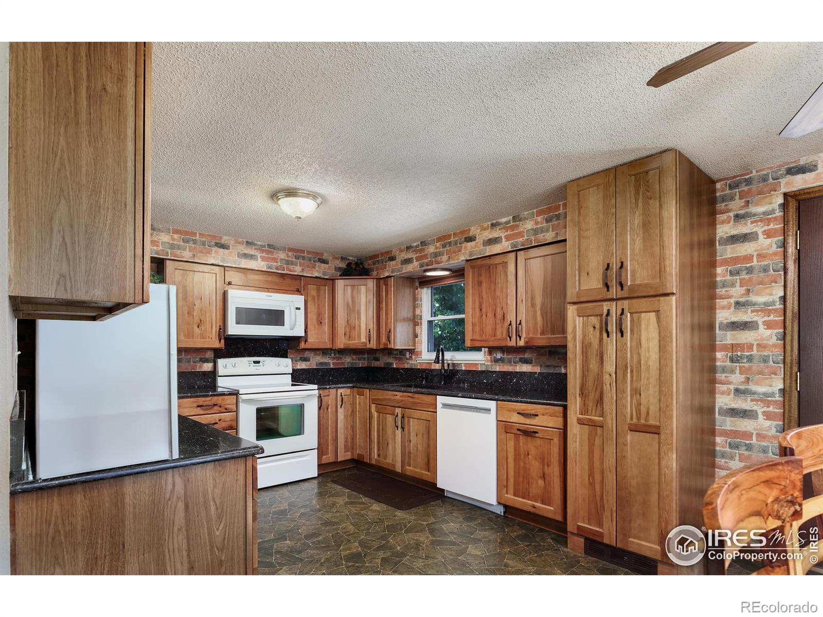 MLS Image #11 for 2467  farisita drive,loveland, Colorado