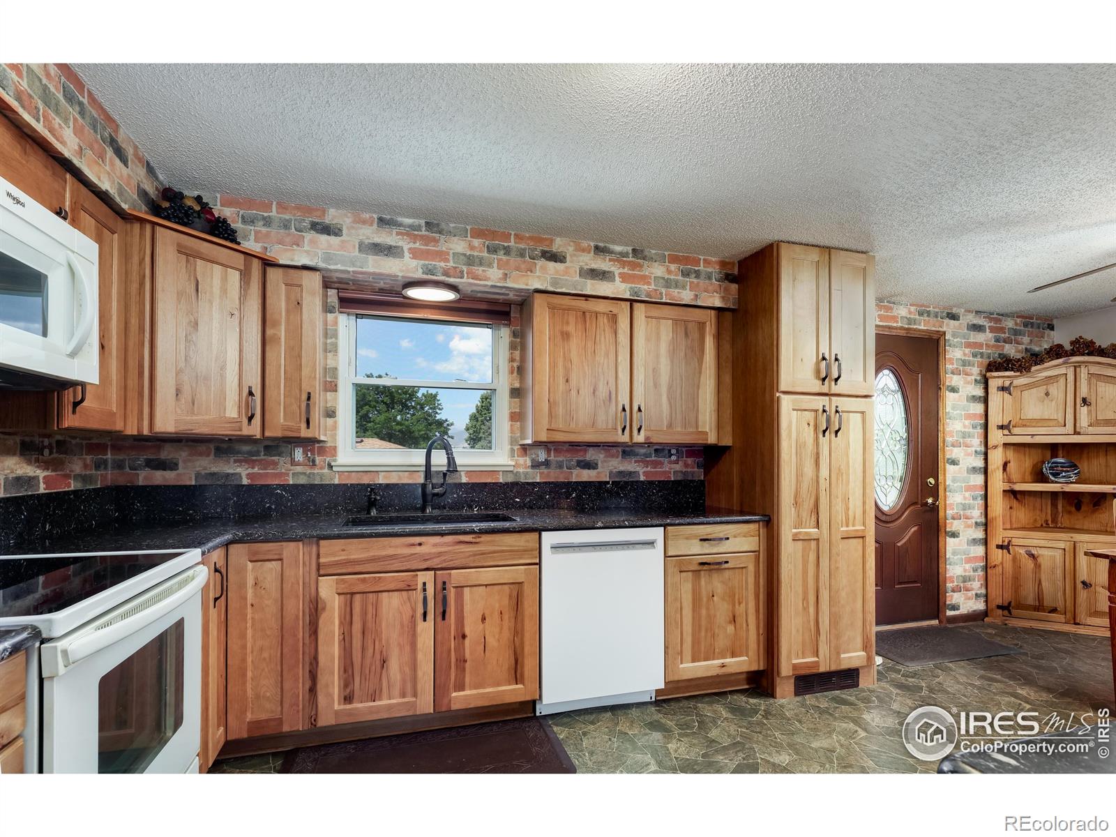 MLS Image #12 for 2467  farisita drive,loveland, Colorado