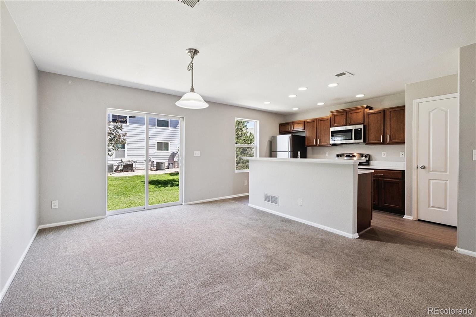 MLS Image #10 for 19209 e 58th avenue,denver, Colorado