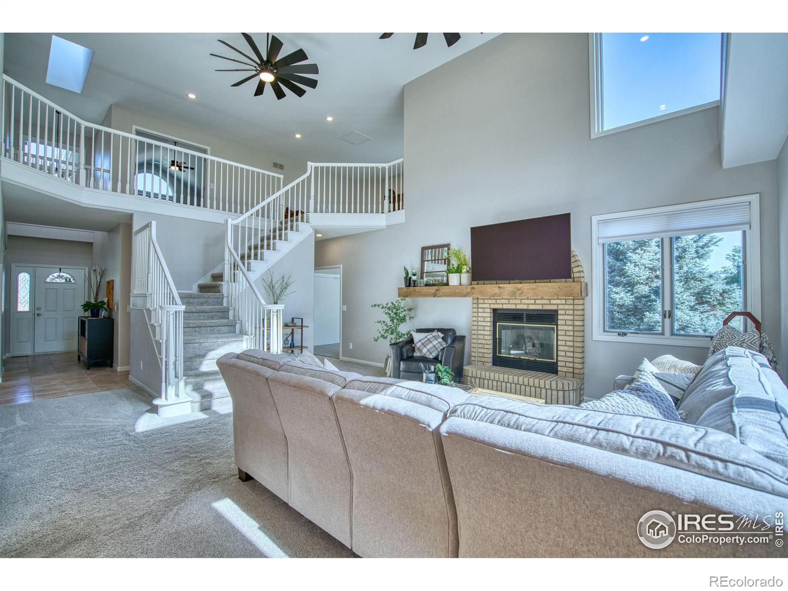 MLS Image #16 for 920  palomino way,windsor, Colorado