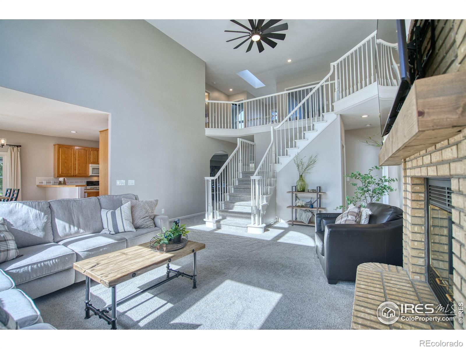 MLS Image #3 for 920  palomino way,windsor, Colorado