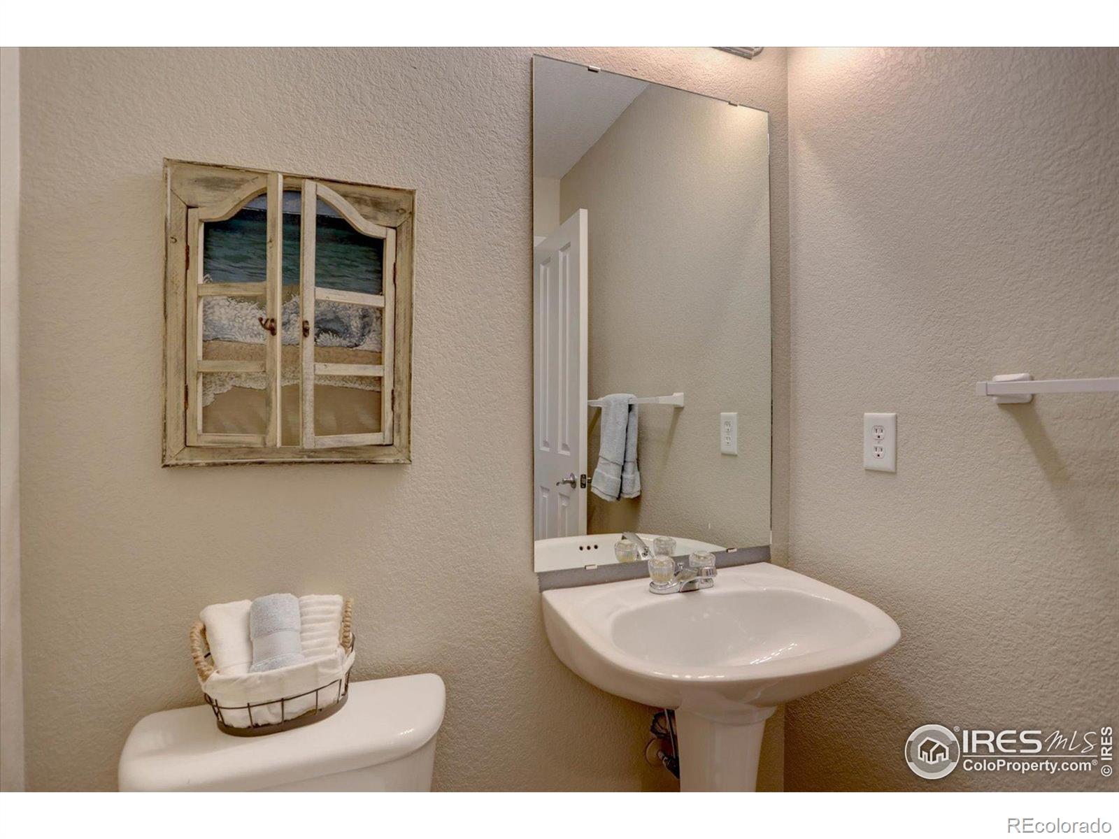 MLS Image #12 for 12812  jasmine street,thornton, Colorado