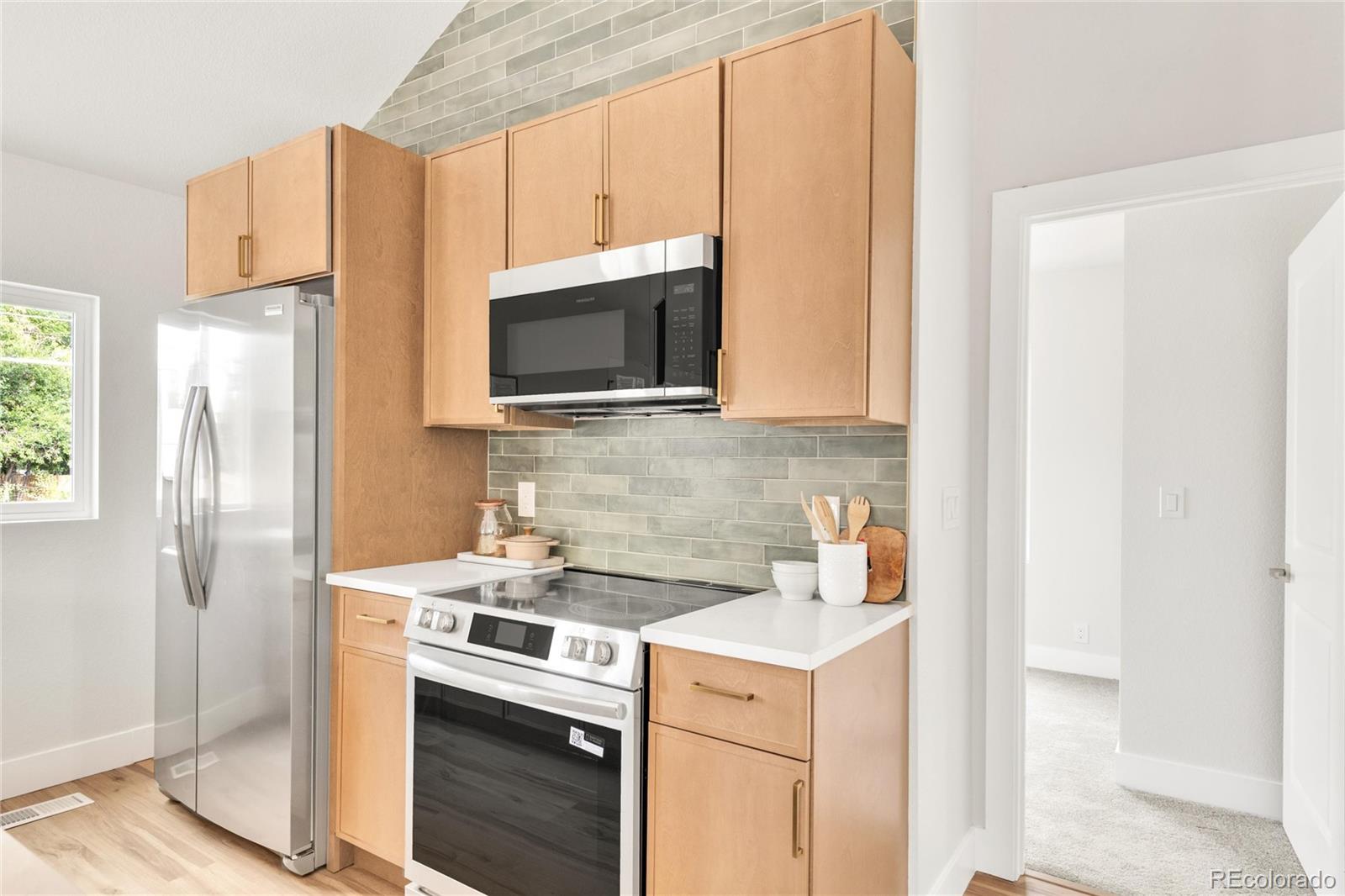 MLS Image #16 for 2600 s downing street,denver, Colorado