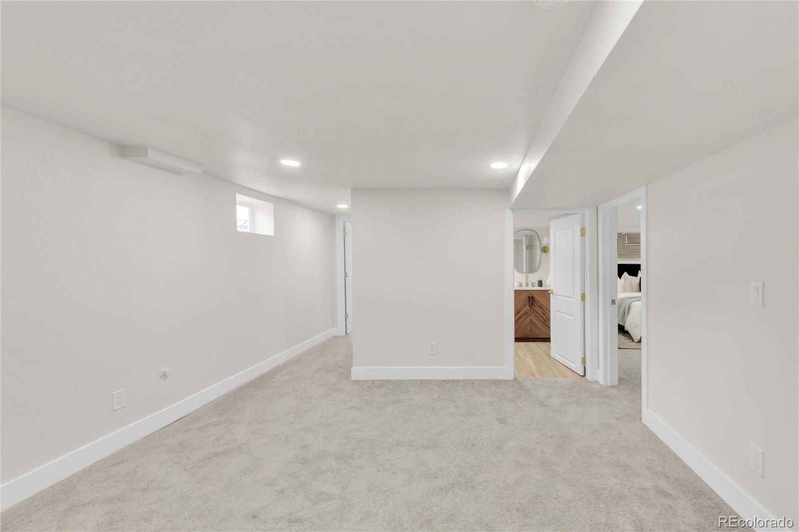 MLS Image #27 for 2600 s downing street,denver, Colorado