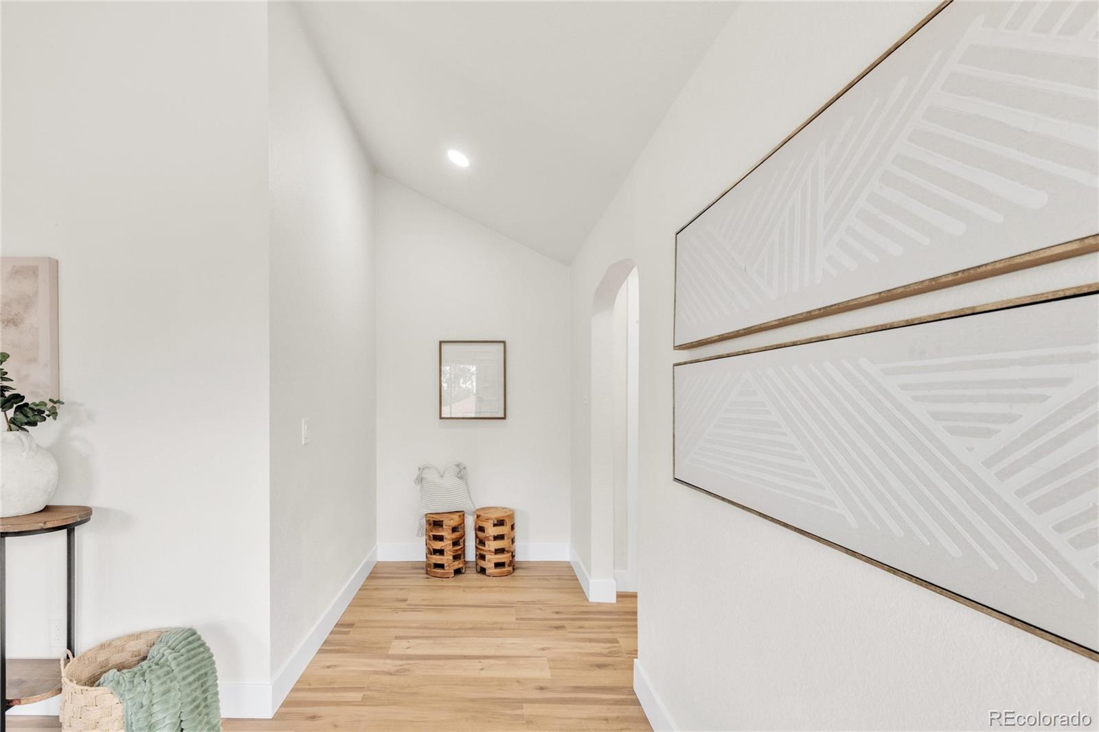 MLS Image #3 for 2600 s downing street,denver, Colorado
