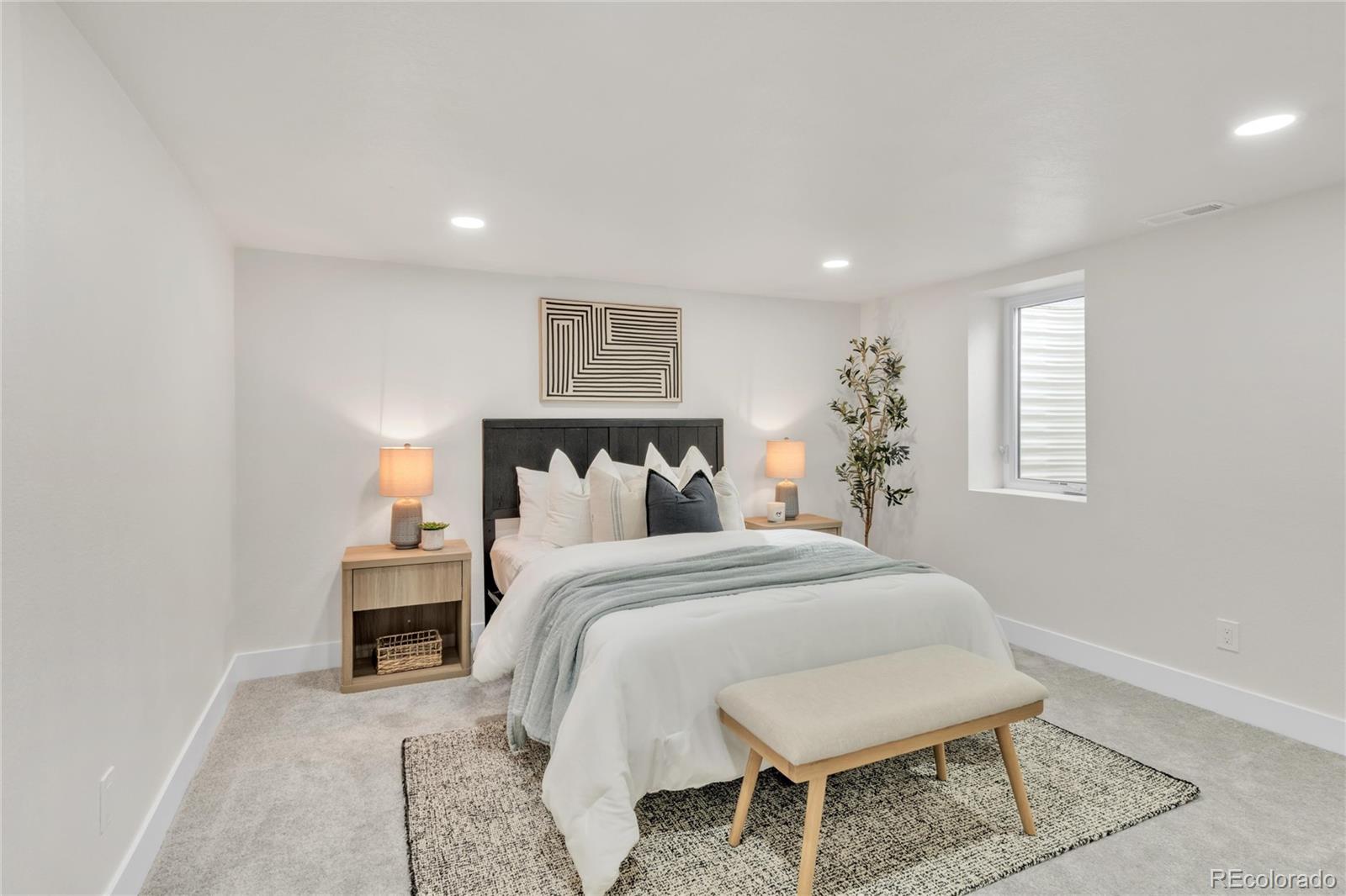 MLS Image #30 for 2600 s downing street,denver, Colorado