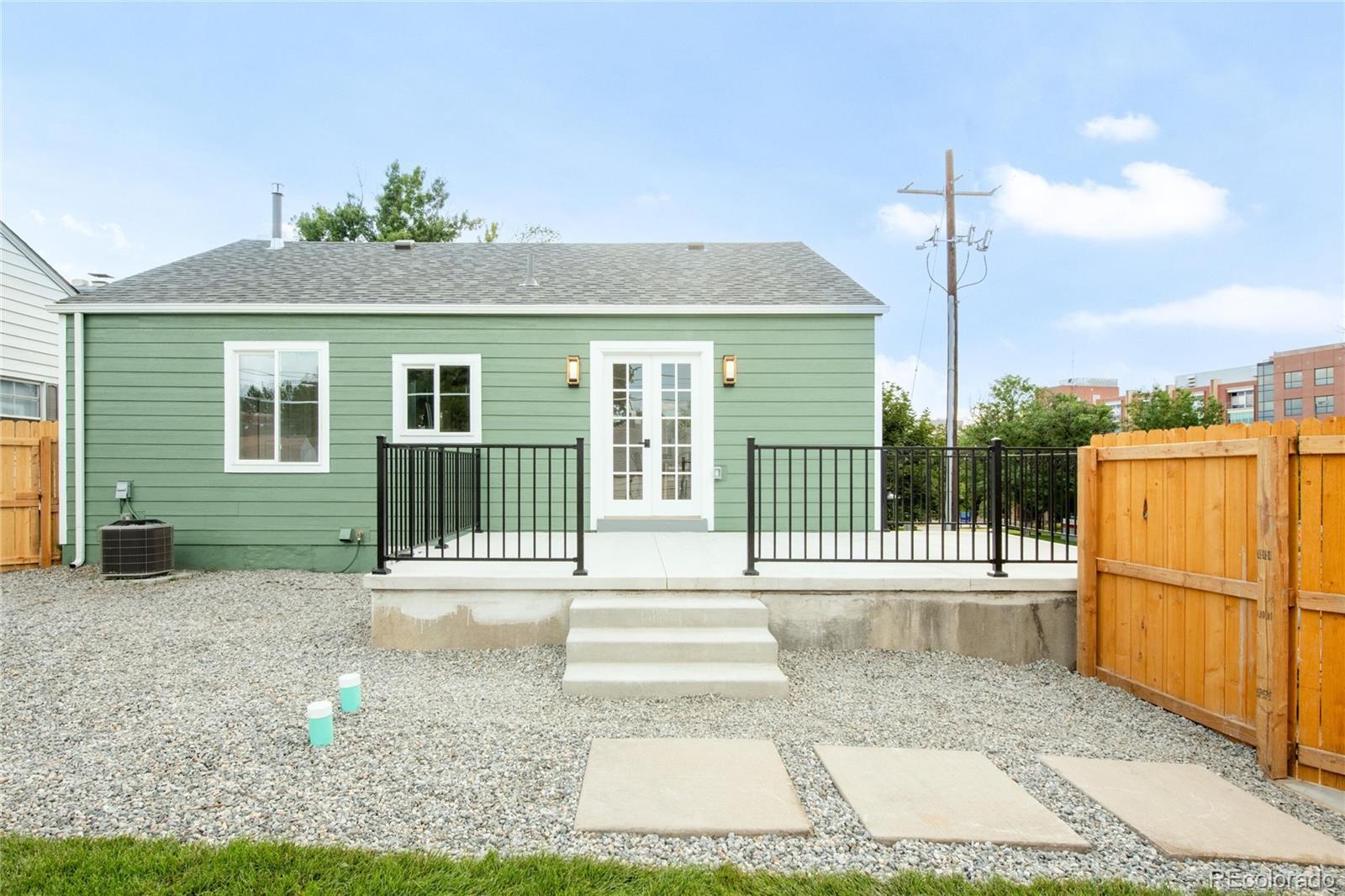 MLS Image #38 for 2600 s downing street,denver, Colorado