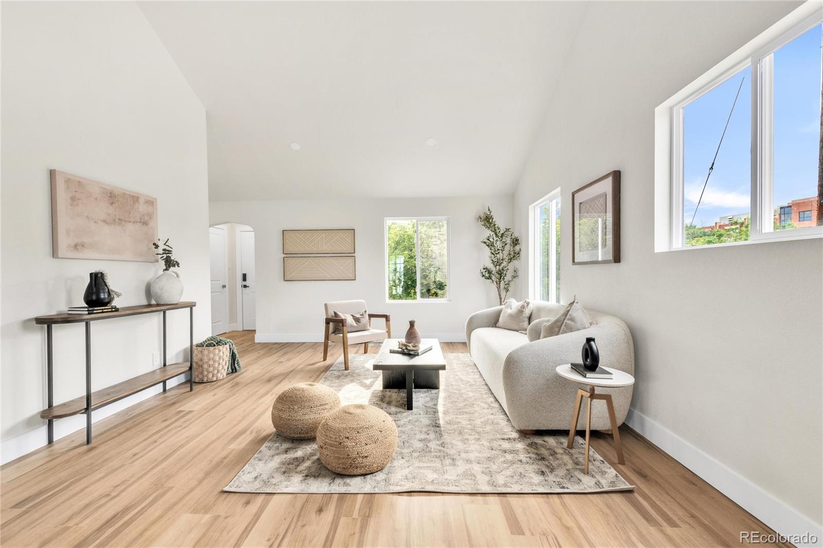 MLS Image #7 for 2600 s downing street,denver, Colorado