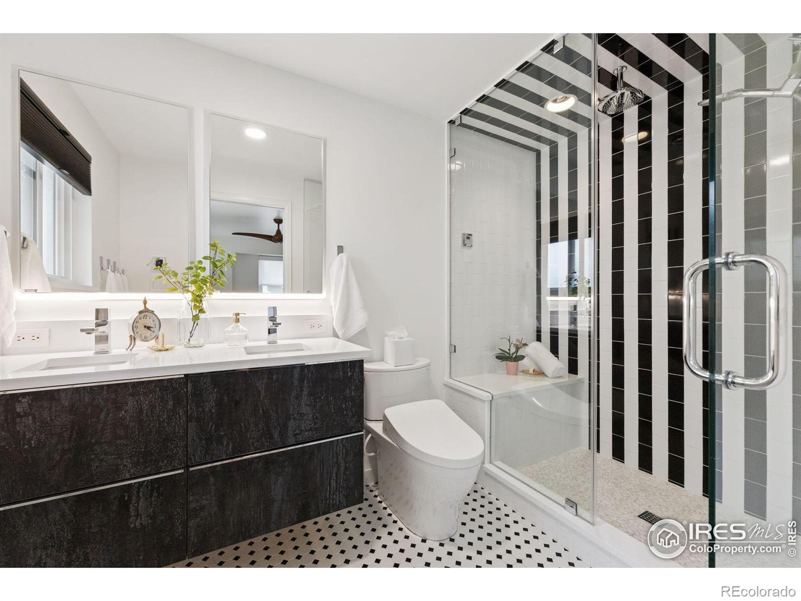 MLS Image #18 for 8612 w 69th place,arvada, Colorado