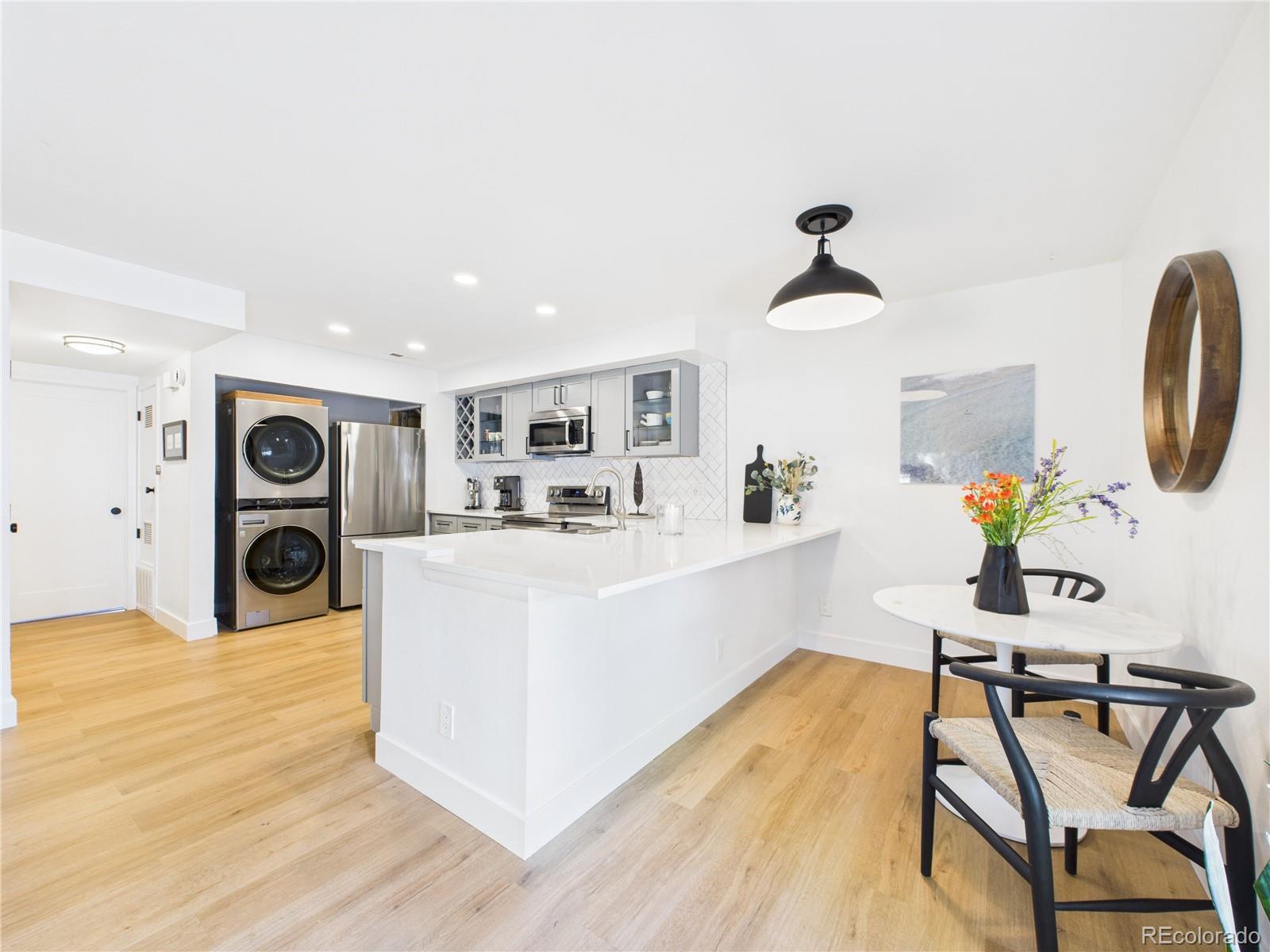 MLS Image #11 for 5936 s willow way,greenwood village, Colorado