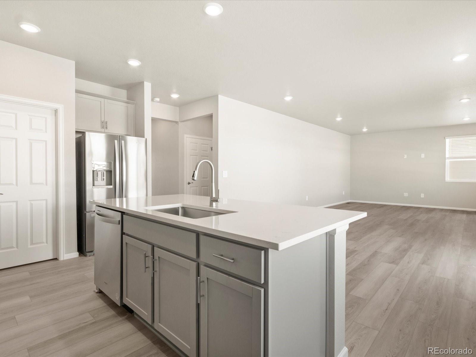 MLS Image #14 for 1027  odessa lake road,severance, Colorado