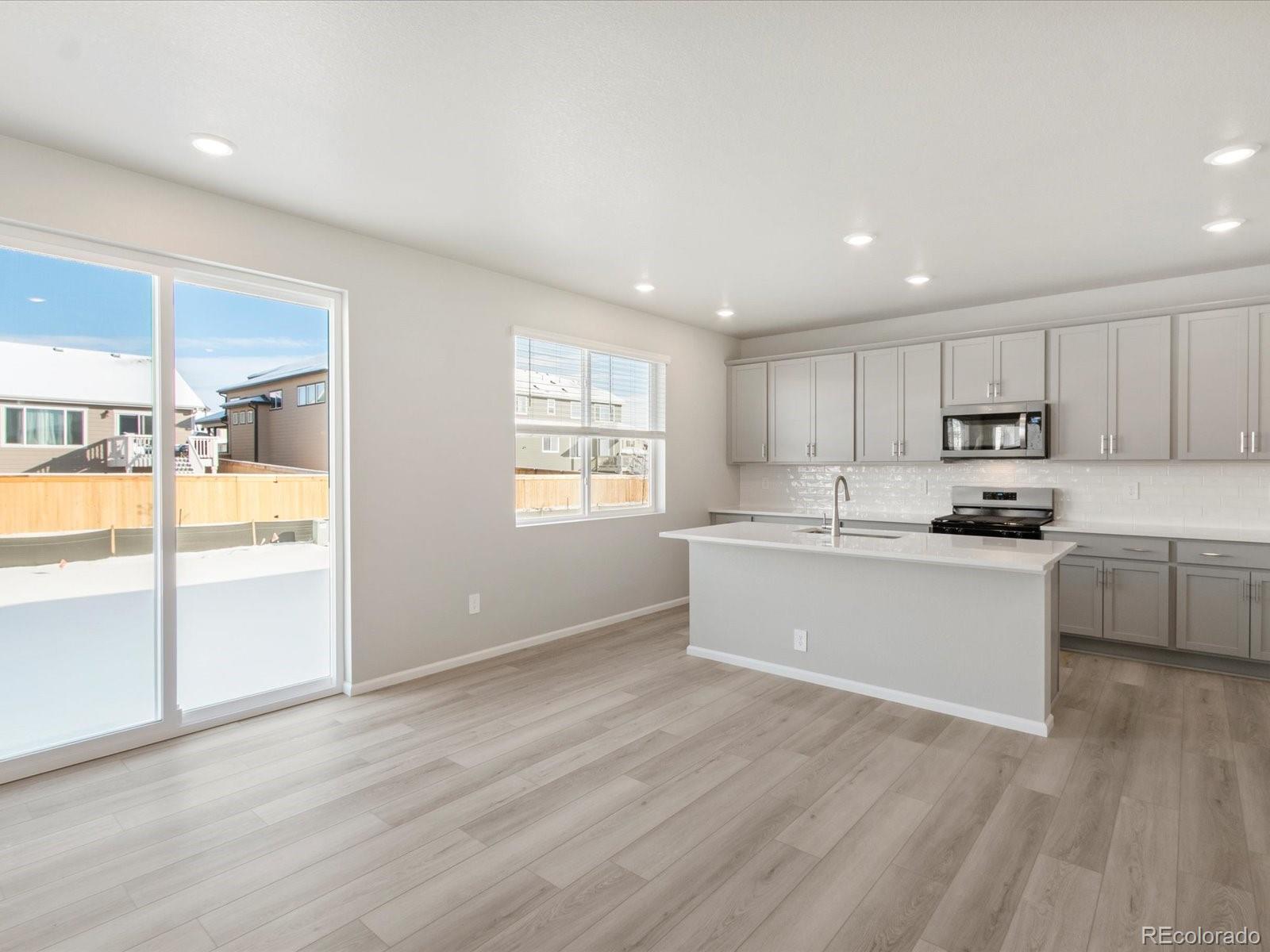 MLS Image #9 for 1027  odessa lake road,severance, Colorado