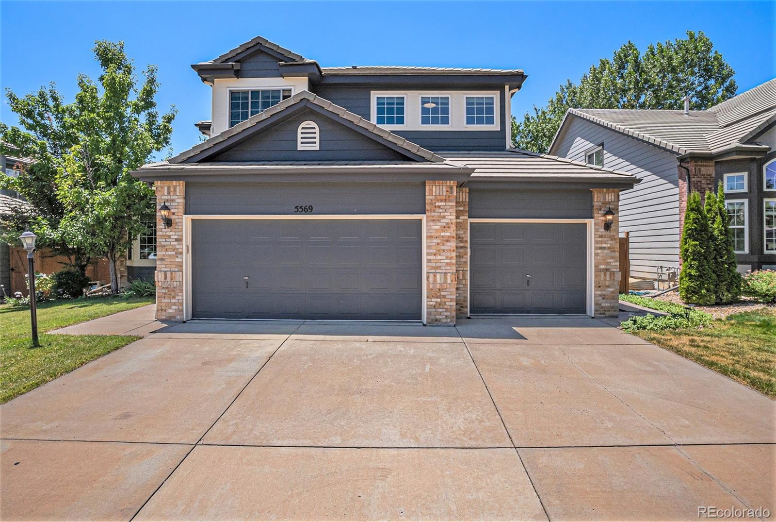 MLS Image #0 for 5569 s helena street,centennial, Colorado