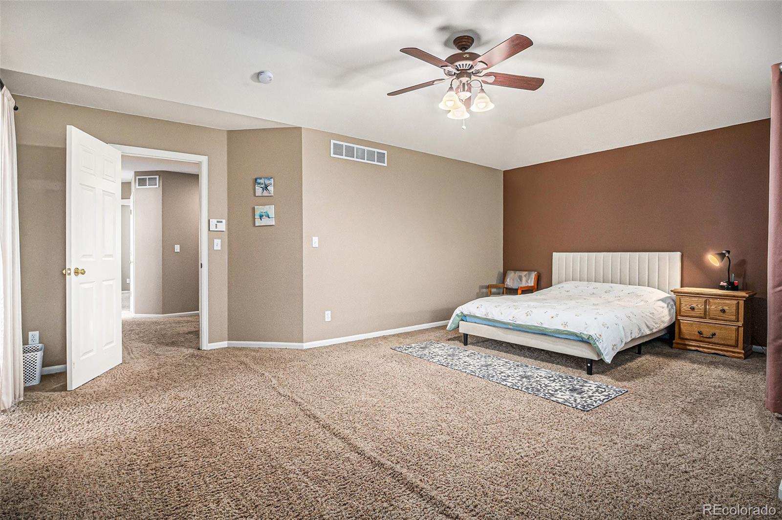 MLS Image #24 for 5569 s helena street,centennial, Colorado