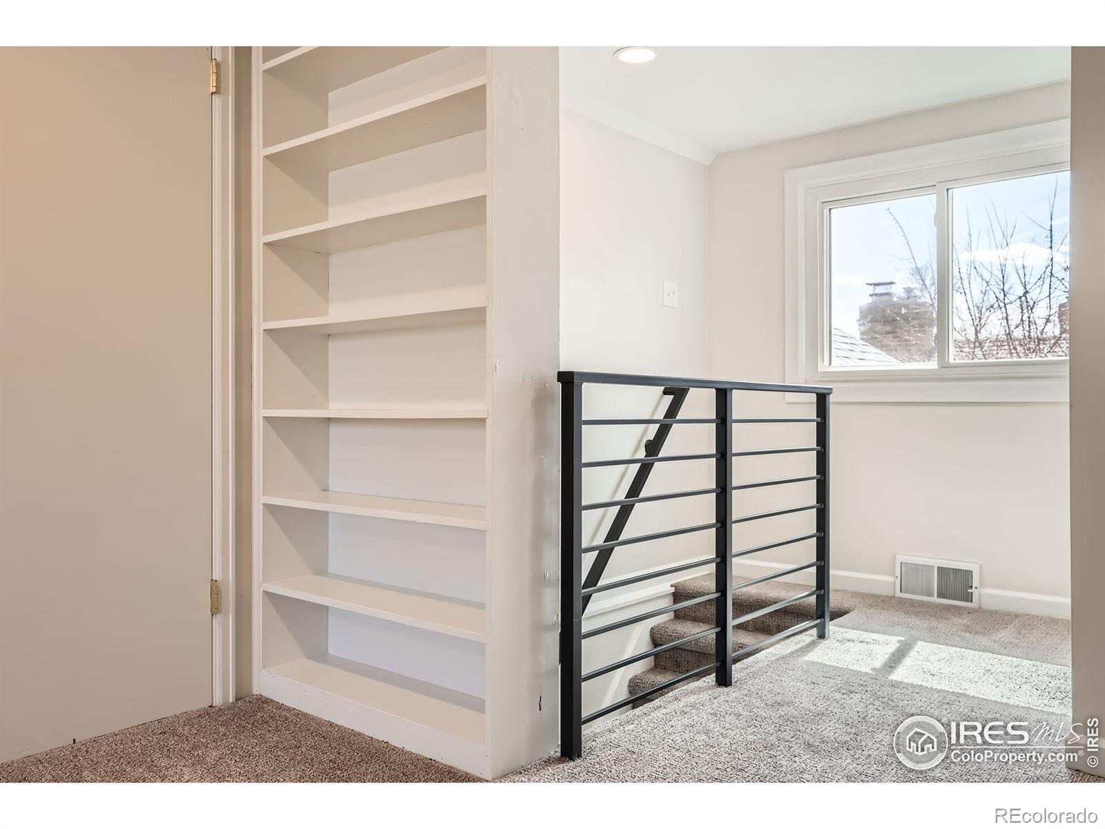 MLS Image #12 for 865  holly street,denver, Colorado