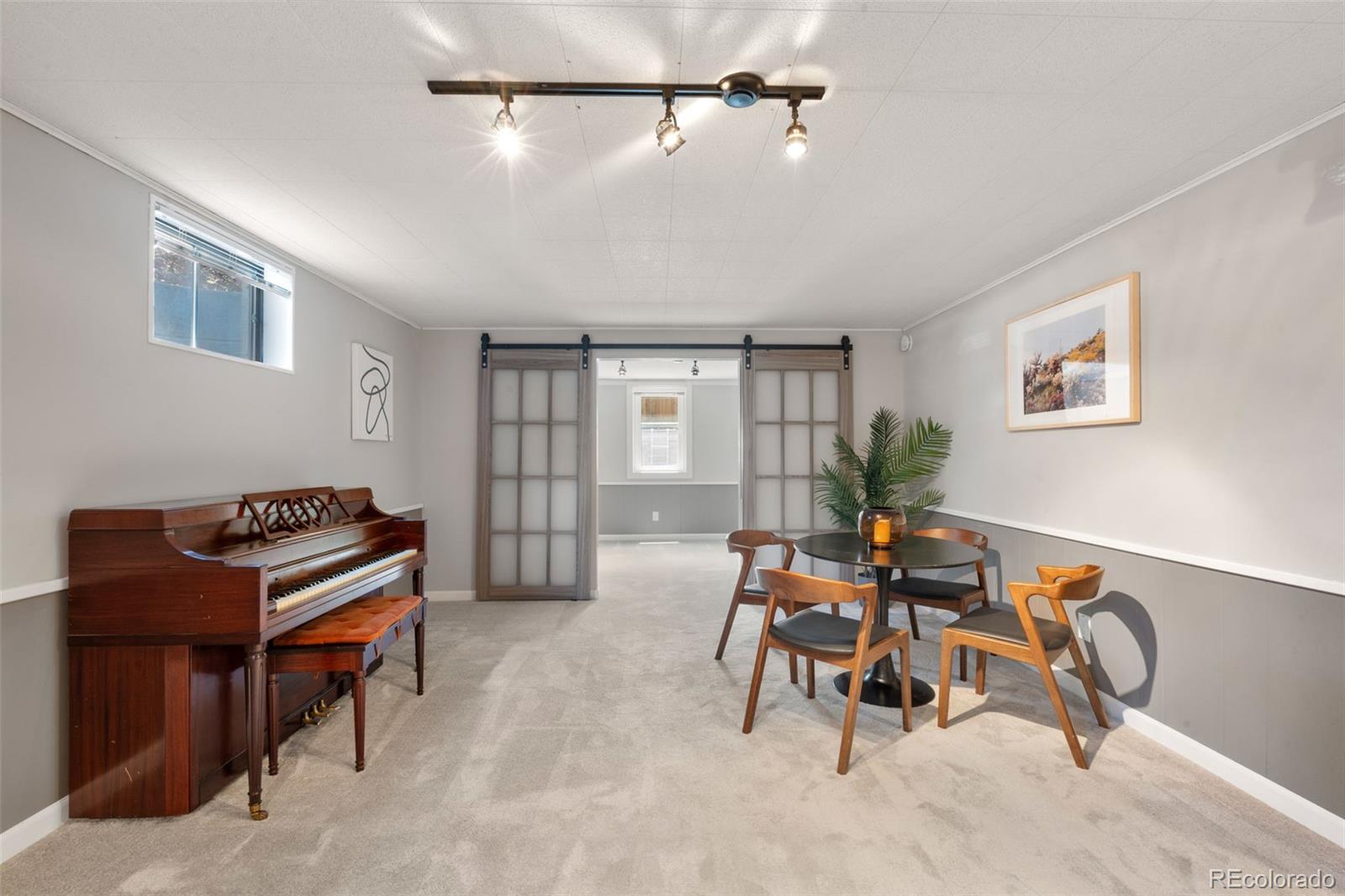 MLS Image #16 for 2963 s vrain street,denver, Colorado
