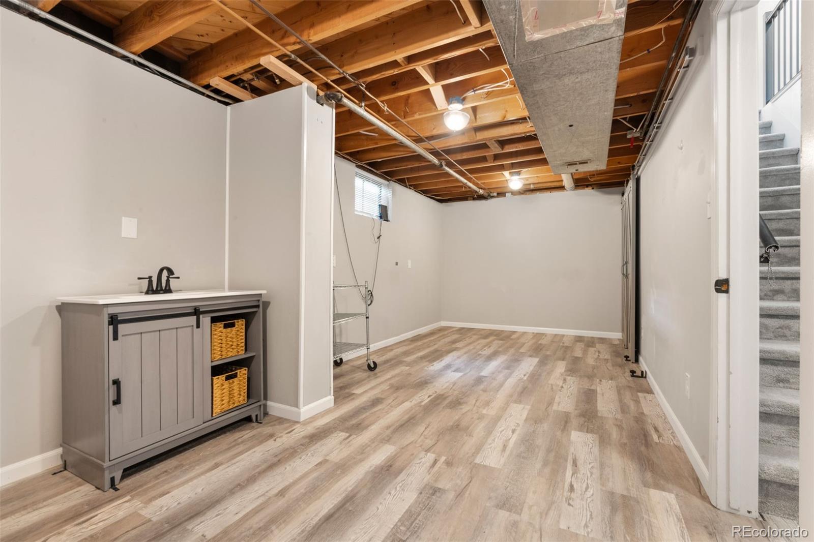 MLS Image #19 for 2963 s vrain street,denver, Colorado