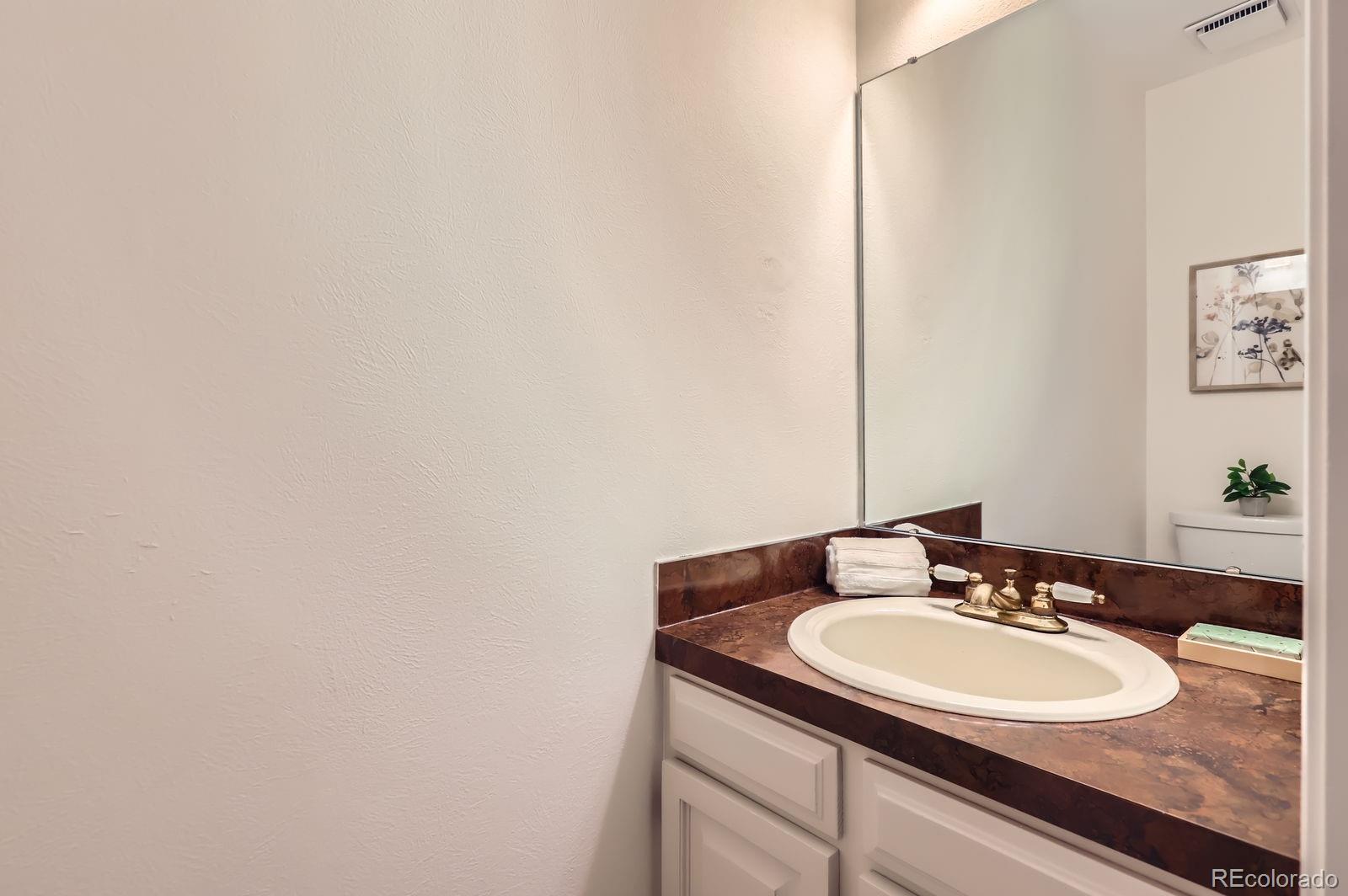 MLS Image #9 for 1005 e 5th avenue,longmont, Colorado