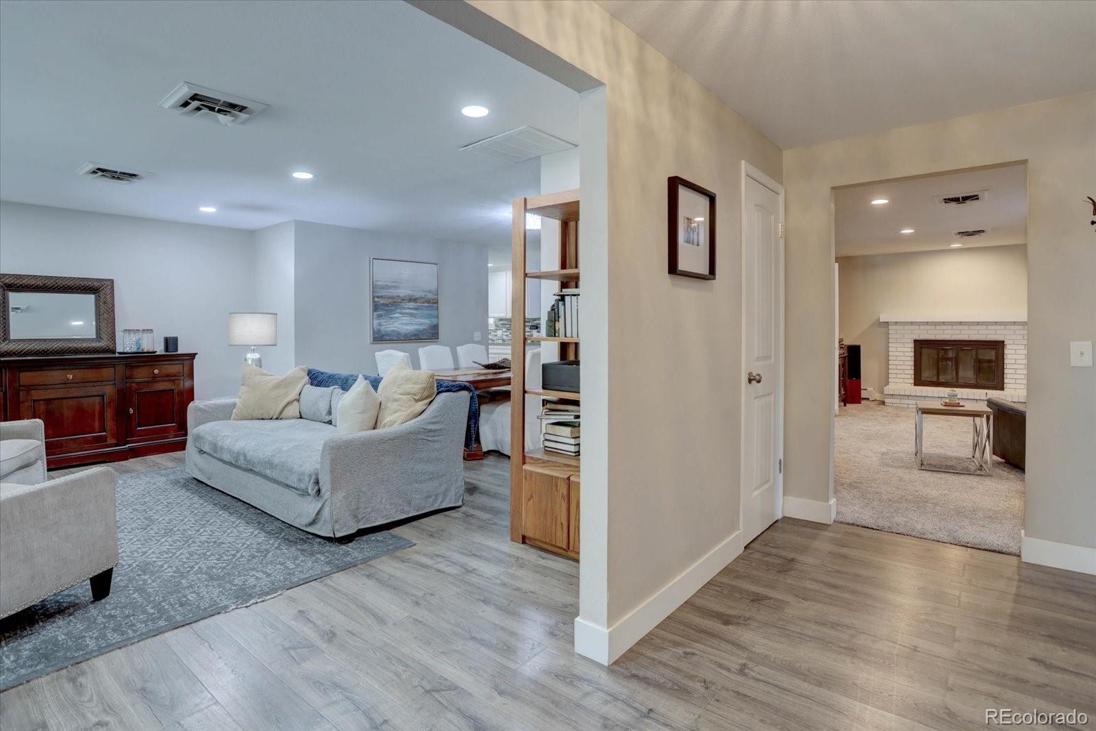 MLS Image #11 for 7427 s ames court,littleton, Colorado