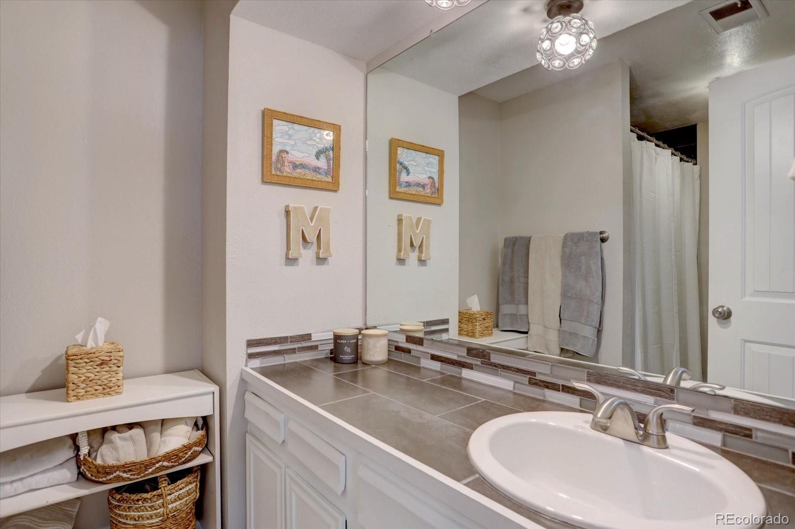 MLS Image #18 for 7427 s ames court,littleton, Colorado