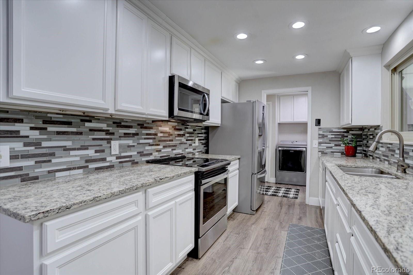 MLS Image #5 for 7427 s ames court,littleton, Colorado
