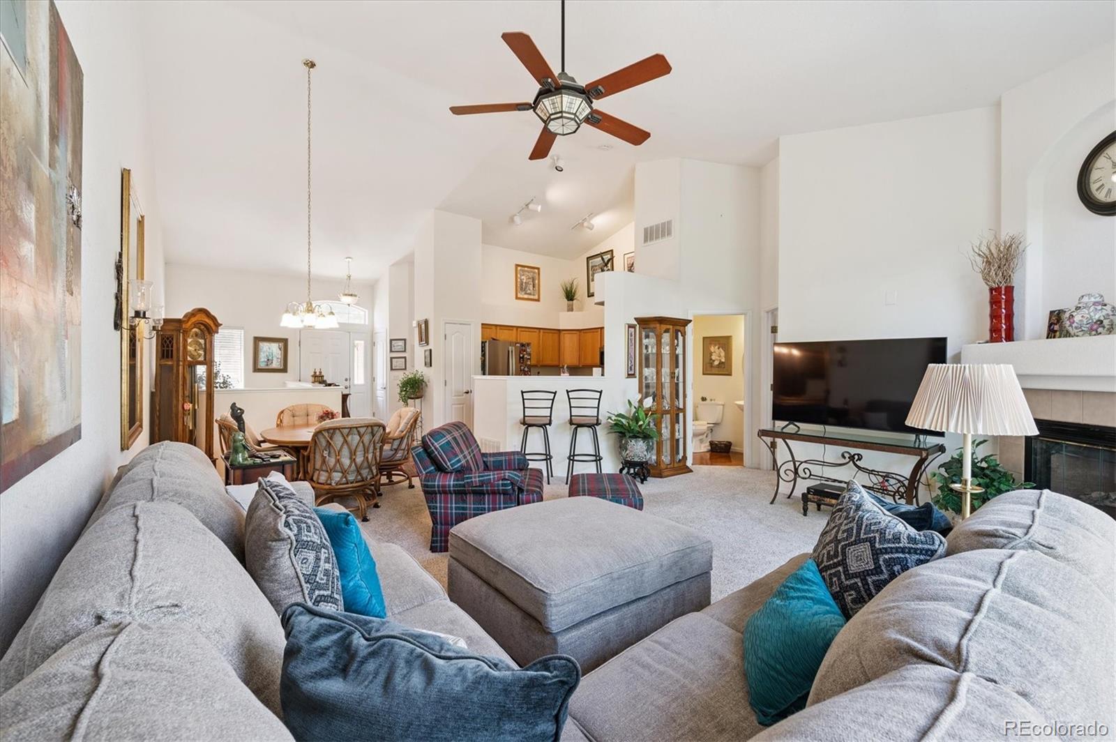 MLS Image #8 for 9609  brentwood way,broomfield, Colorado