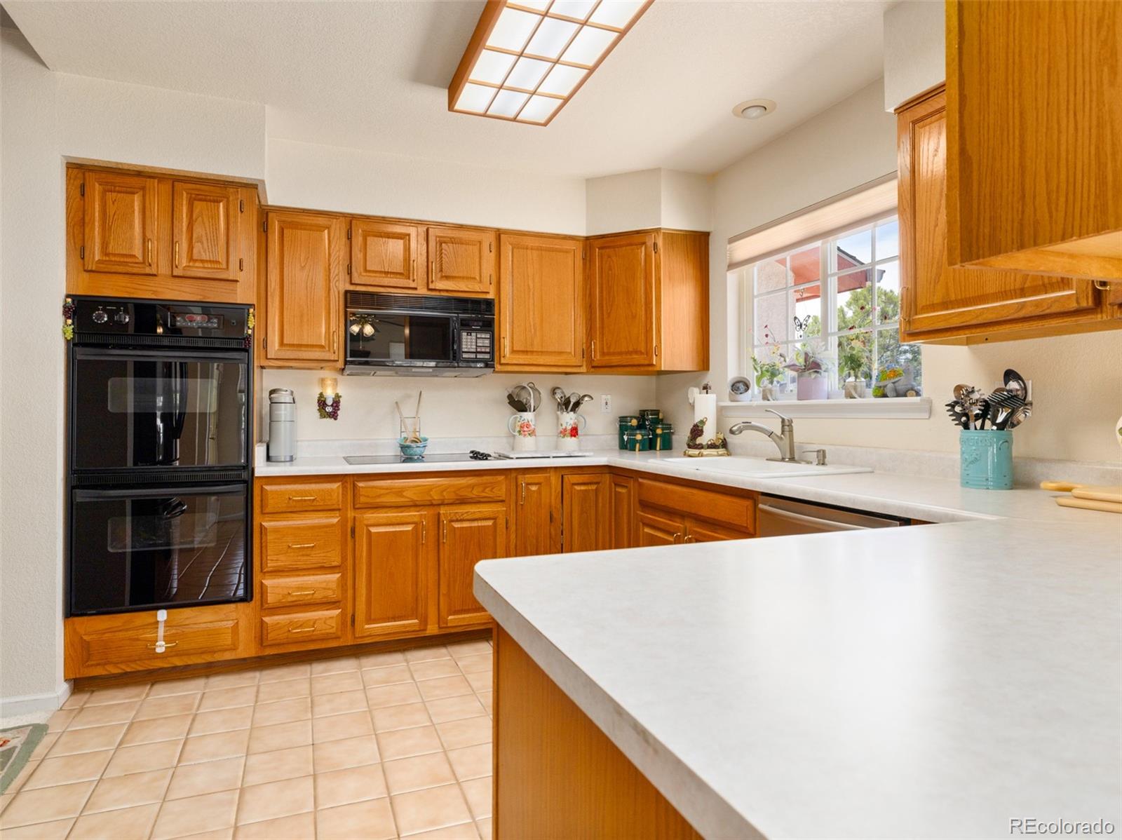 MLS Image #12 for 192 s golfview drive,pueblo, Colorado