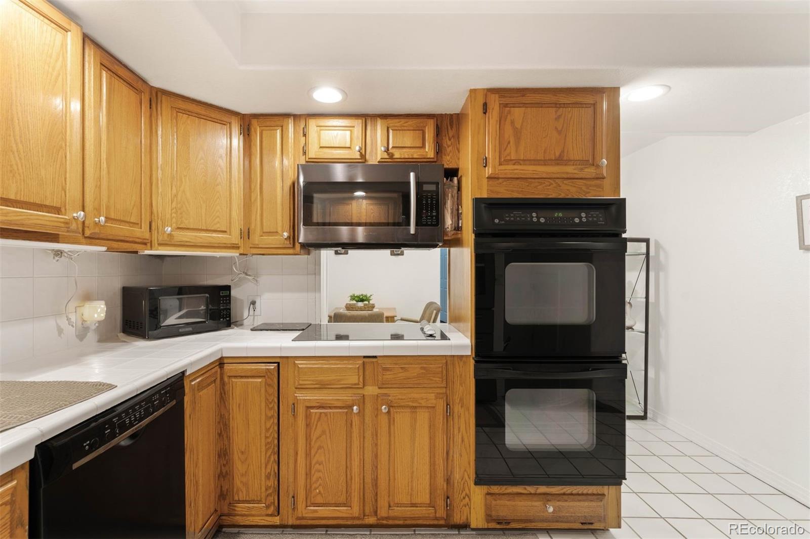 MLS Image #12 for 3888  estes street,wheat ridge, Colorado