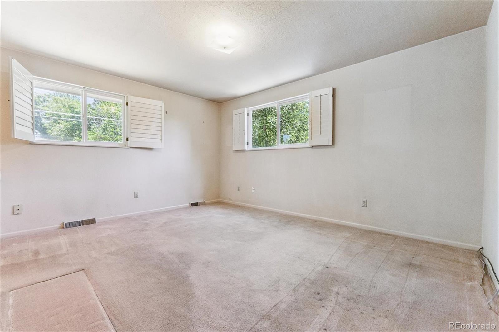 MLS Image #19 for 11815 e louisiana avenue,aurora, Colorado