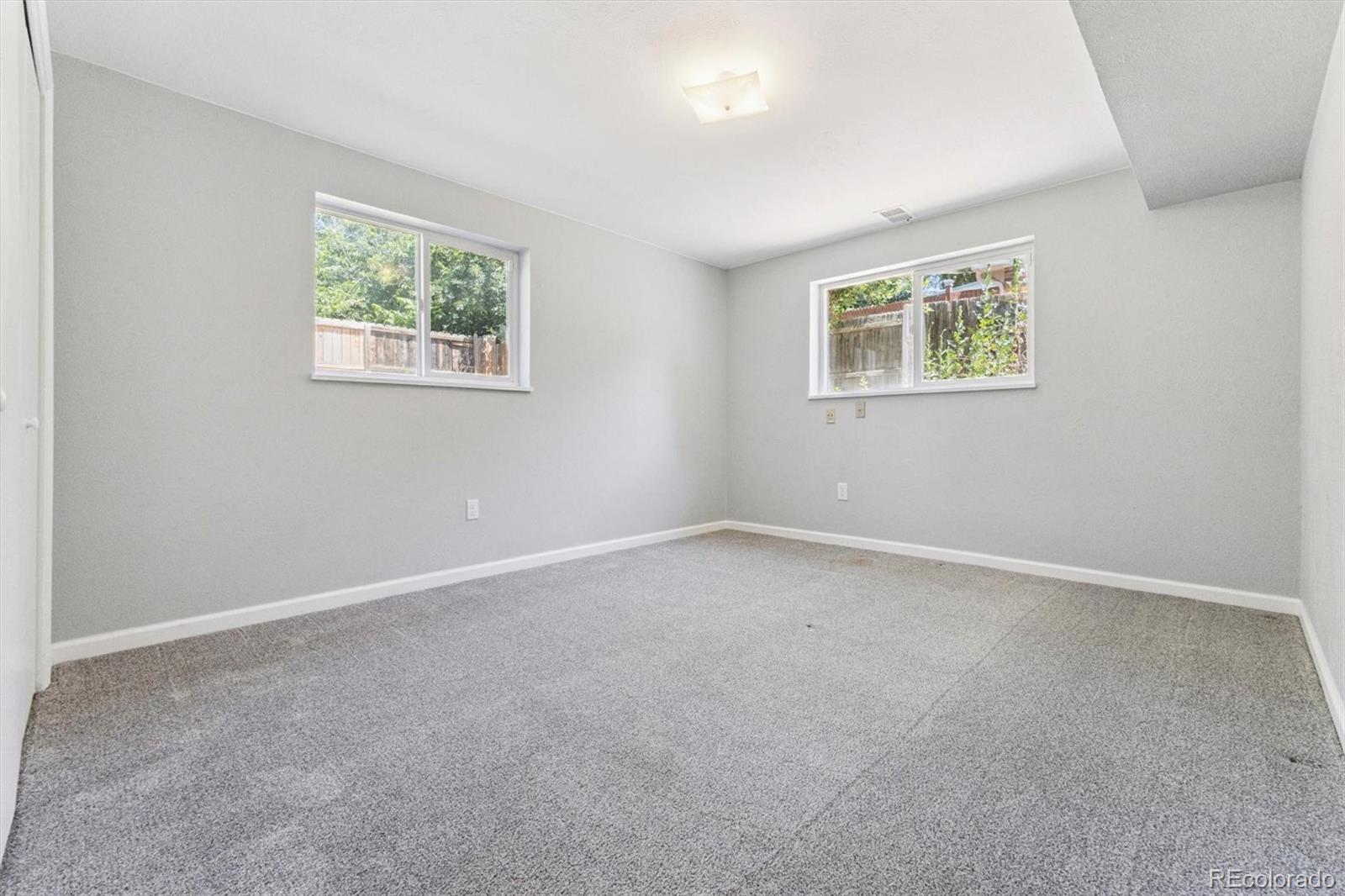 MLS Image #5 for 11815 e louisiana avenue,aurora, Colorado
