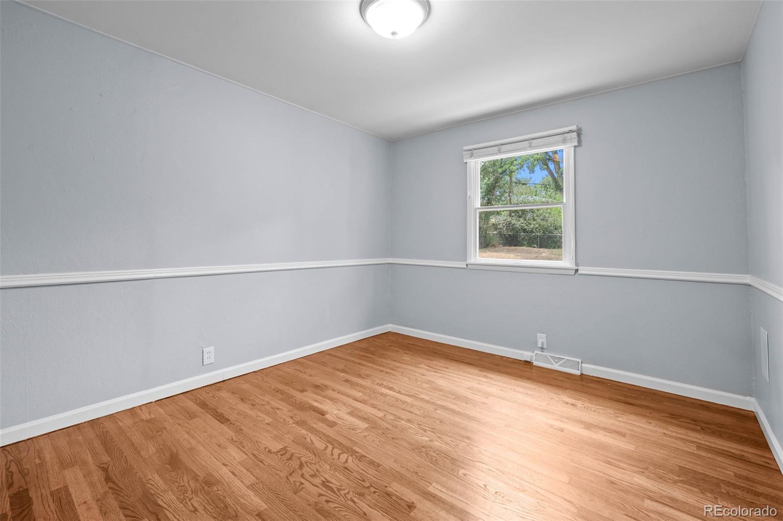 MLS Image #11 for 6749 s foresthill street,littleton, Colorado